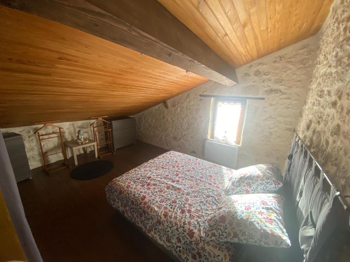 Gite 8 Personnes Sainte-Croix-du-Mont Esterno foto